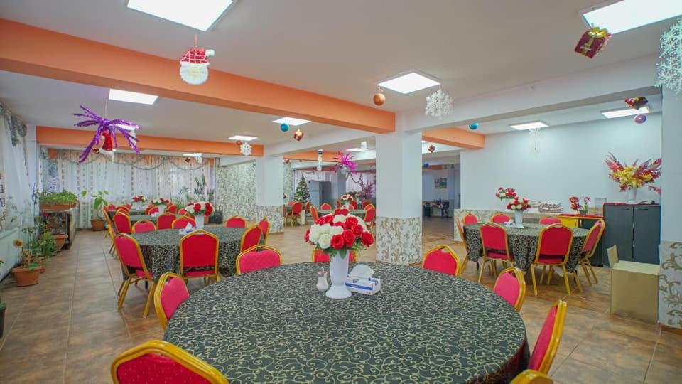 Vila Muntii Bucegi & Spa Bran  Extérieur photo